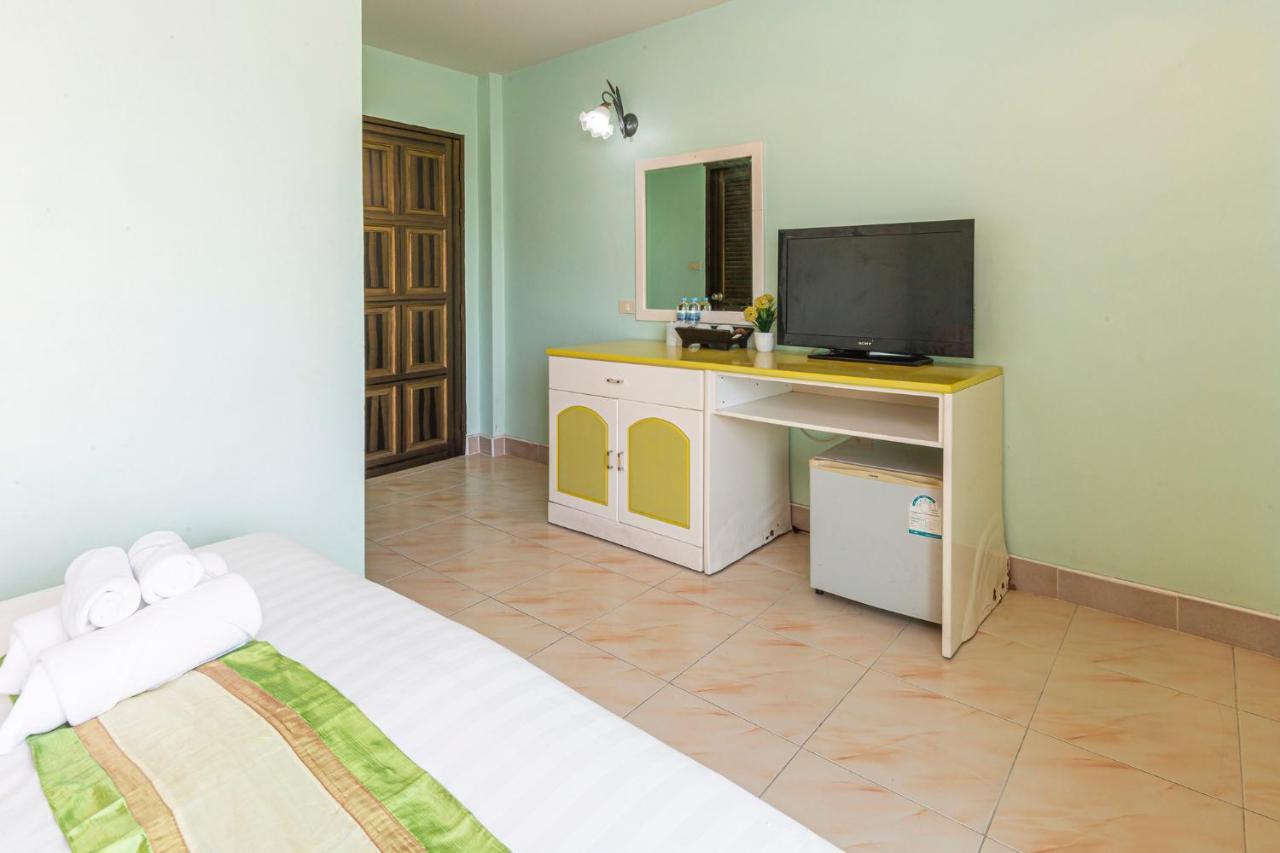 Add Plus Hotel & Spa Patong Dış mekan fotoğraf